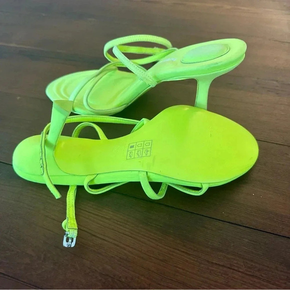Alexander Wang Dahlia Heel in Glowstick NWOT - Picture 5 of 7